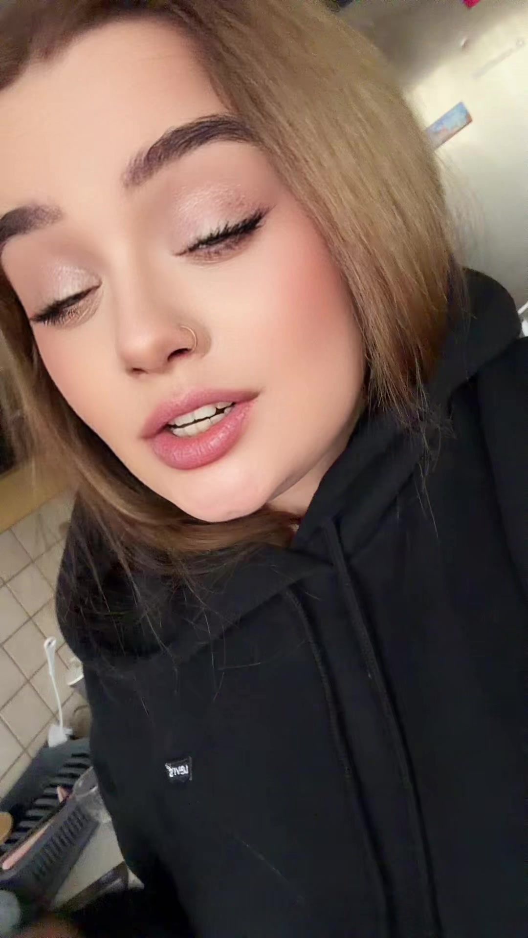 @Annafoxsz