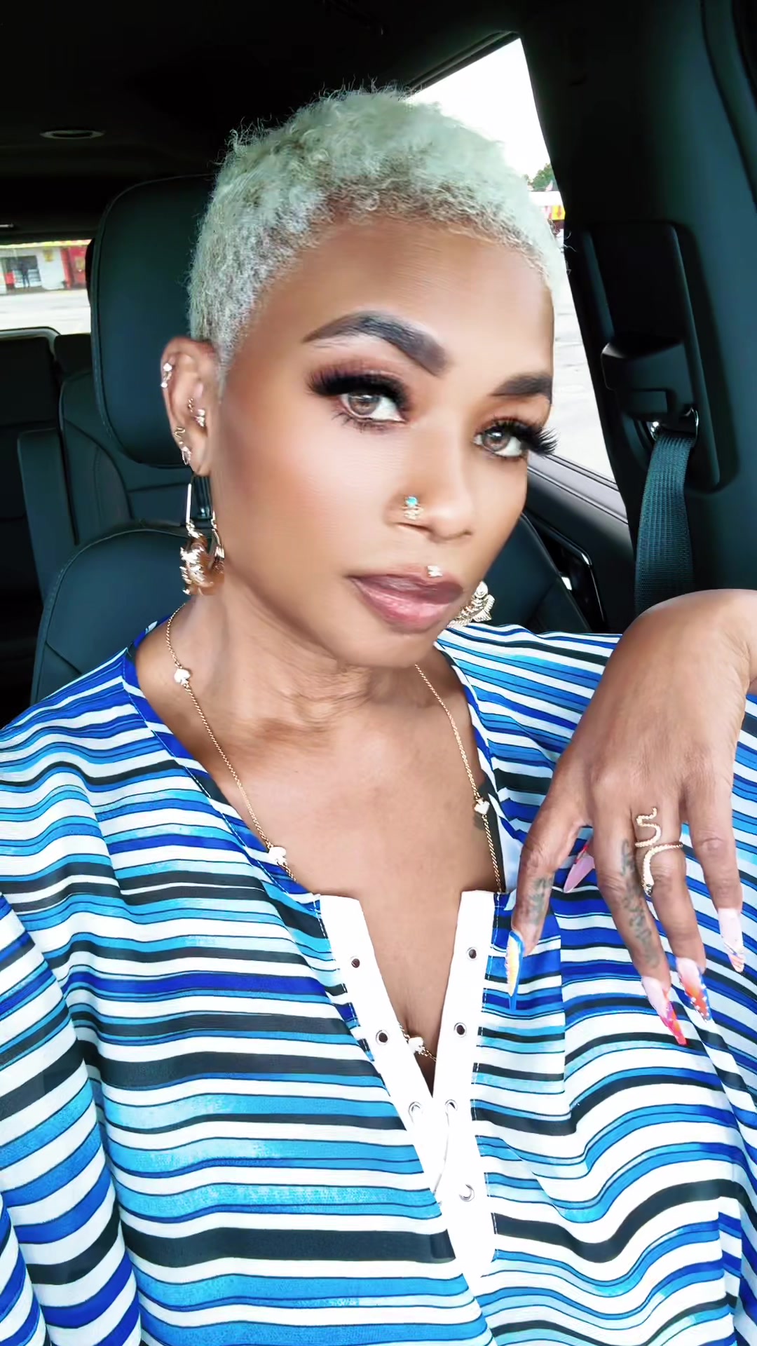 @Shining star 🌟 Goddess 🕊️🧿