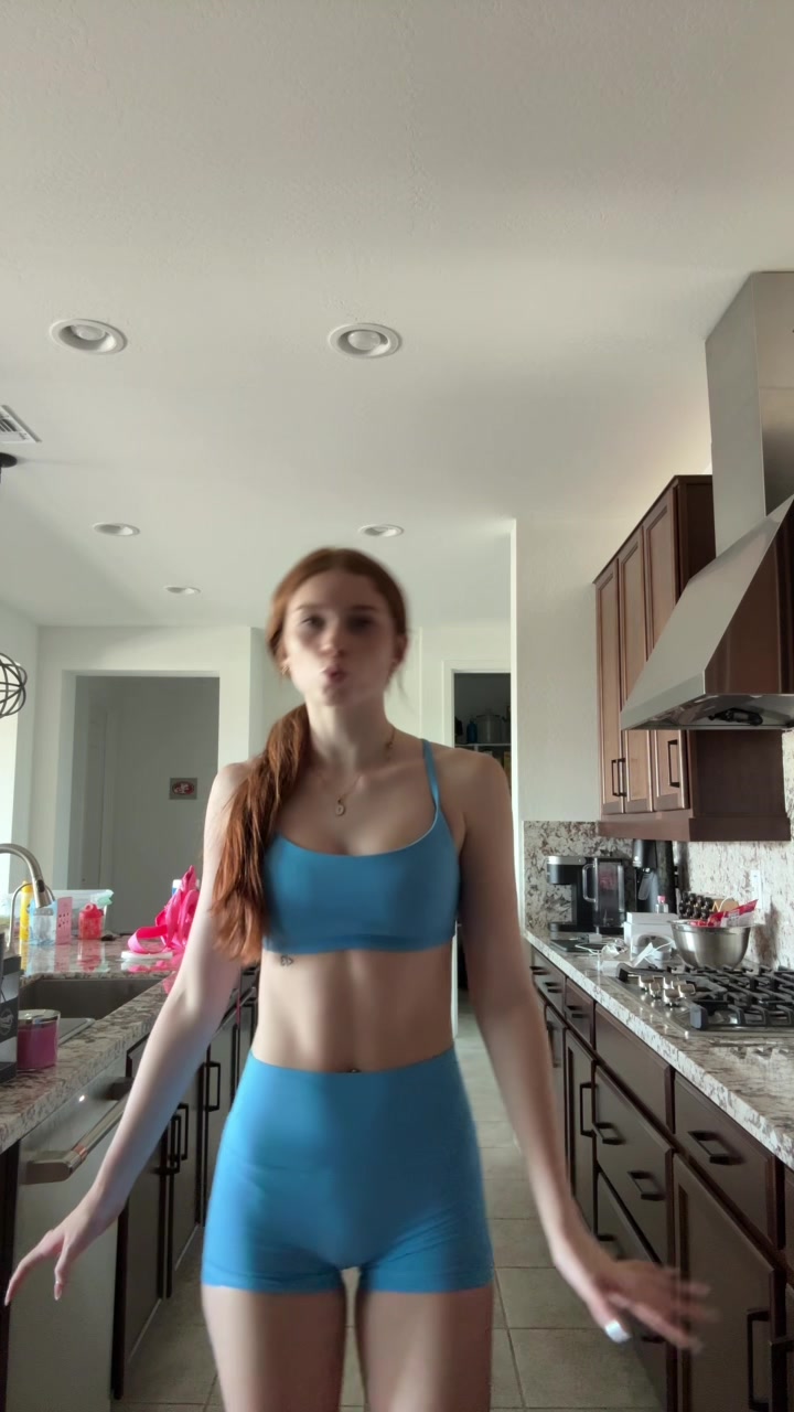 @bella