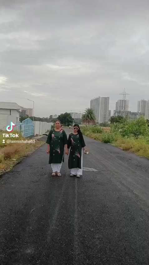 @karishma Shahi🕊️