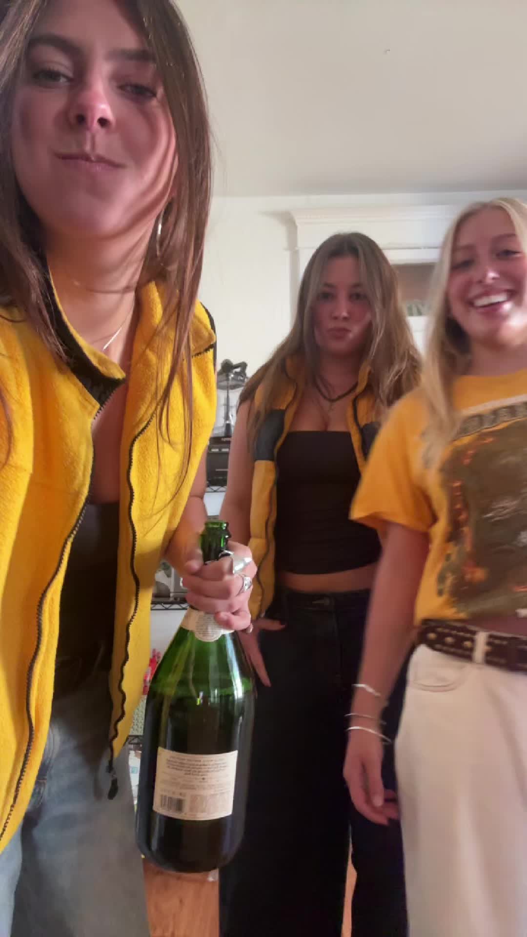@comefricksloot
