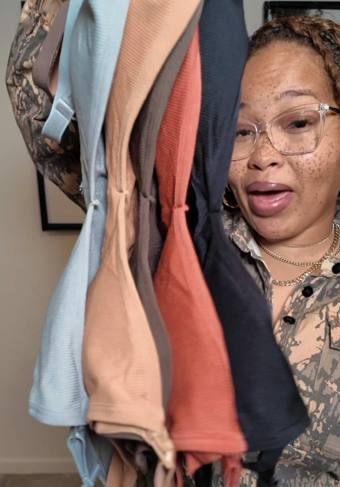 @YeahItsAmberr 🧡