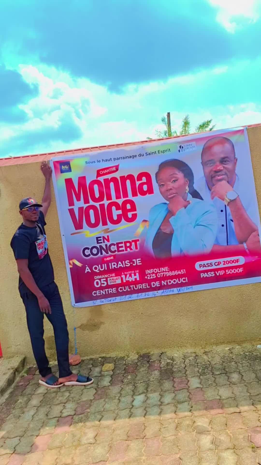 @CHANTRE MONNA VOICE