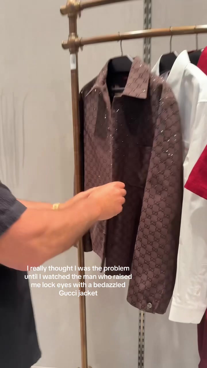 @Gia