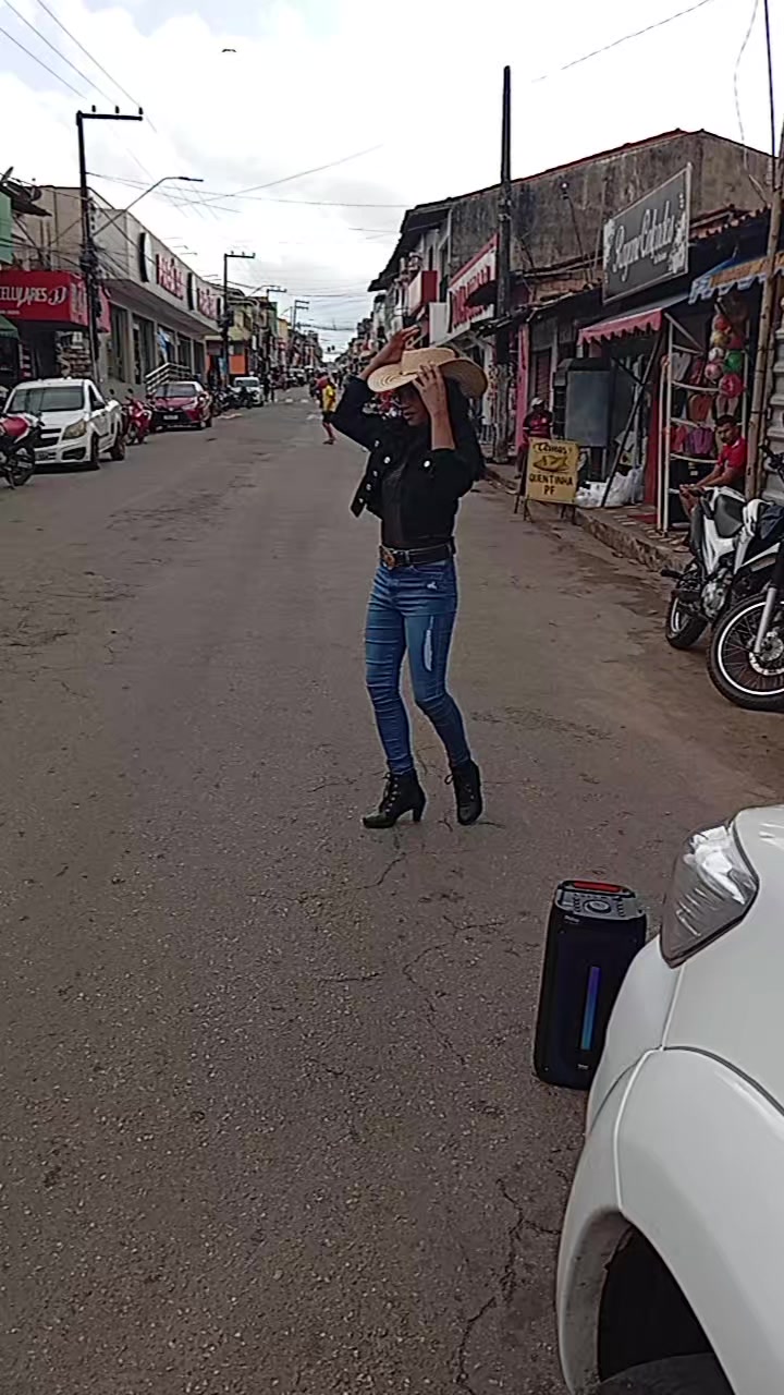 @Karla Valverde