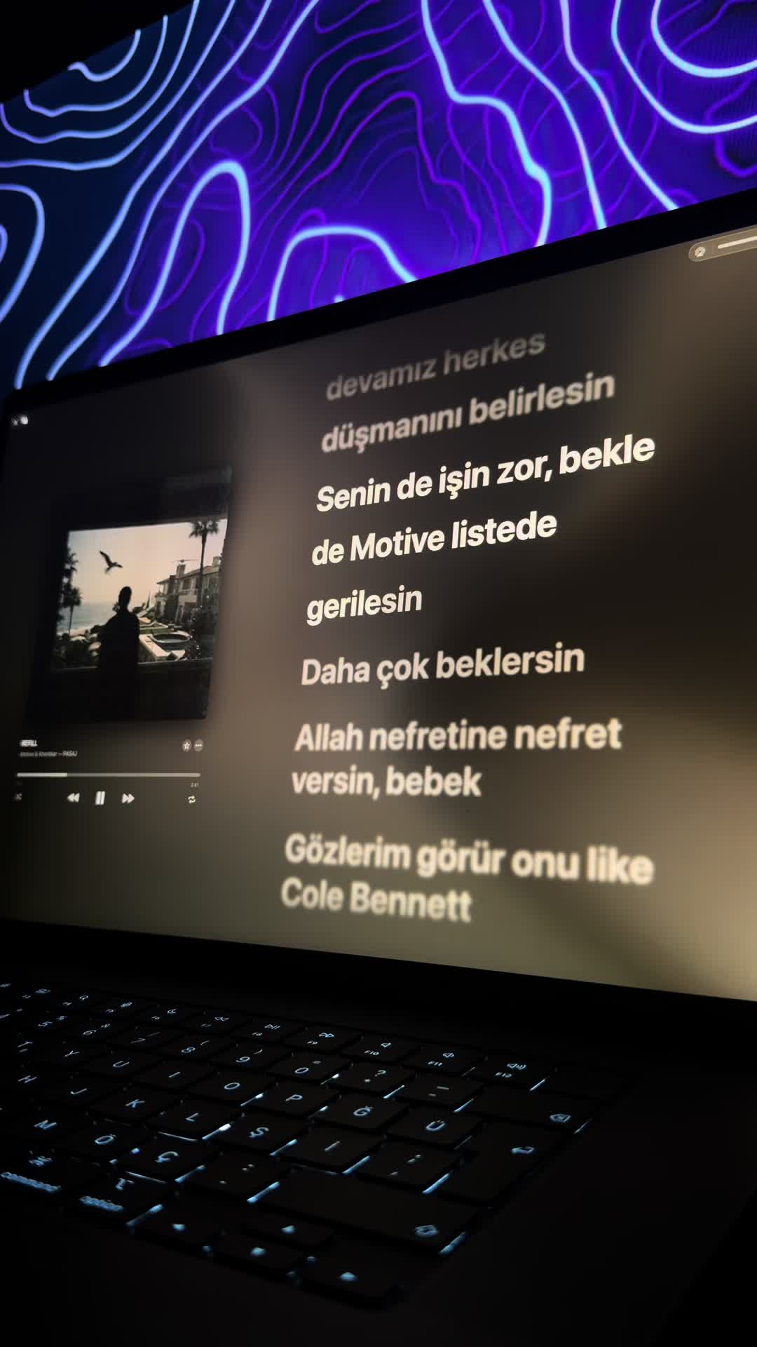 @Şarkı Sözleri