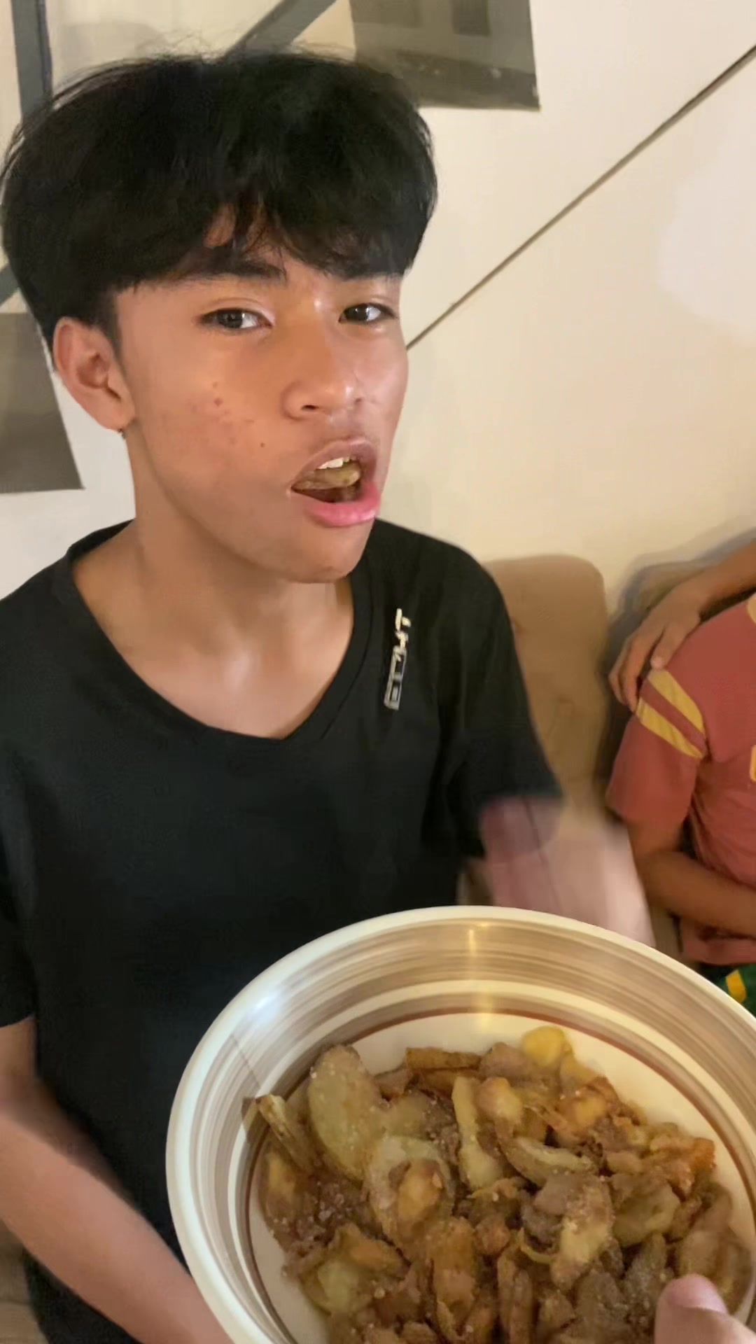 @Ethan🇵🇭
