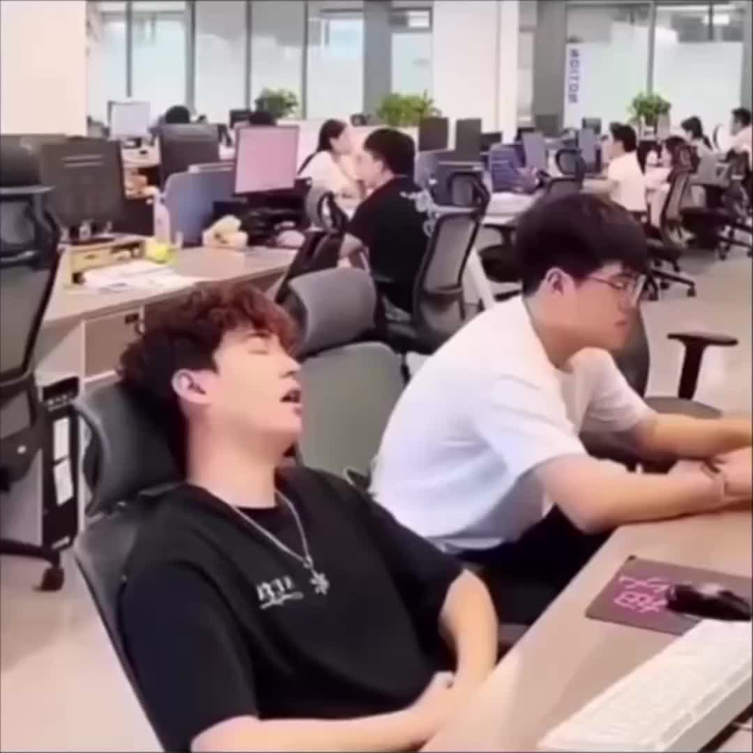 @๐๐๐๐๐๐