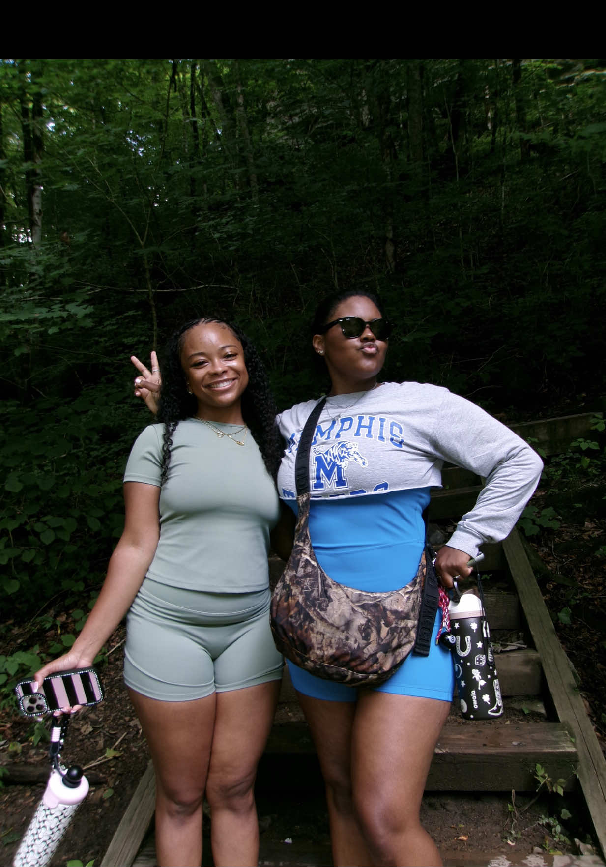 @QUEENCHANISE ♛