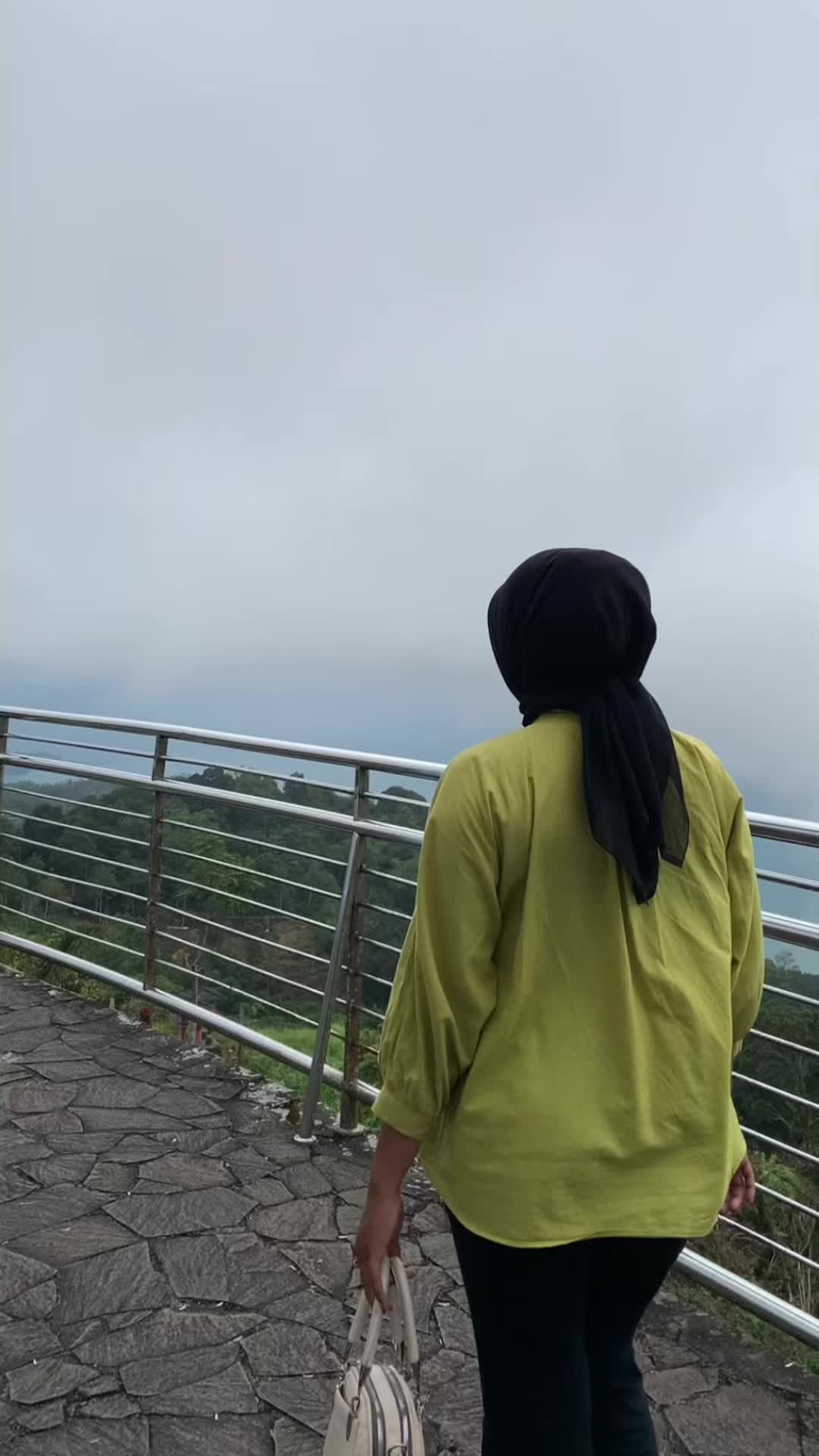 @Uni_devi🦋🌹🌹