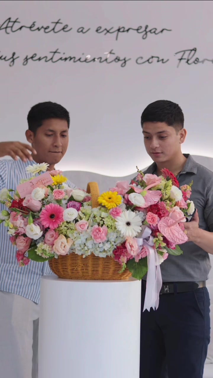 @ROSA BELLA FLORERÍA