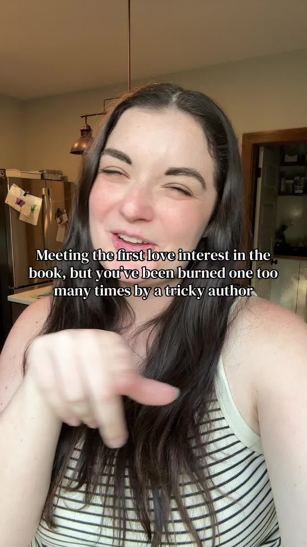 @maribethreads 📚✨💁🏻♀️
