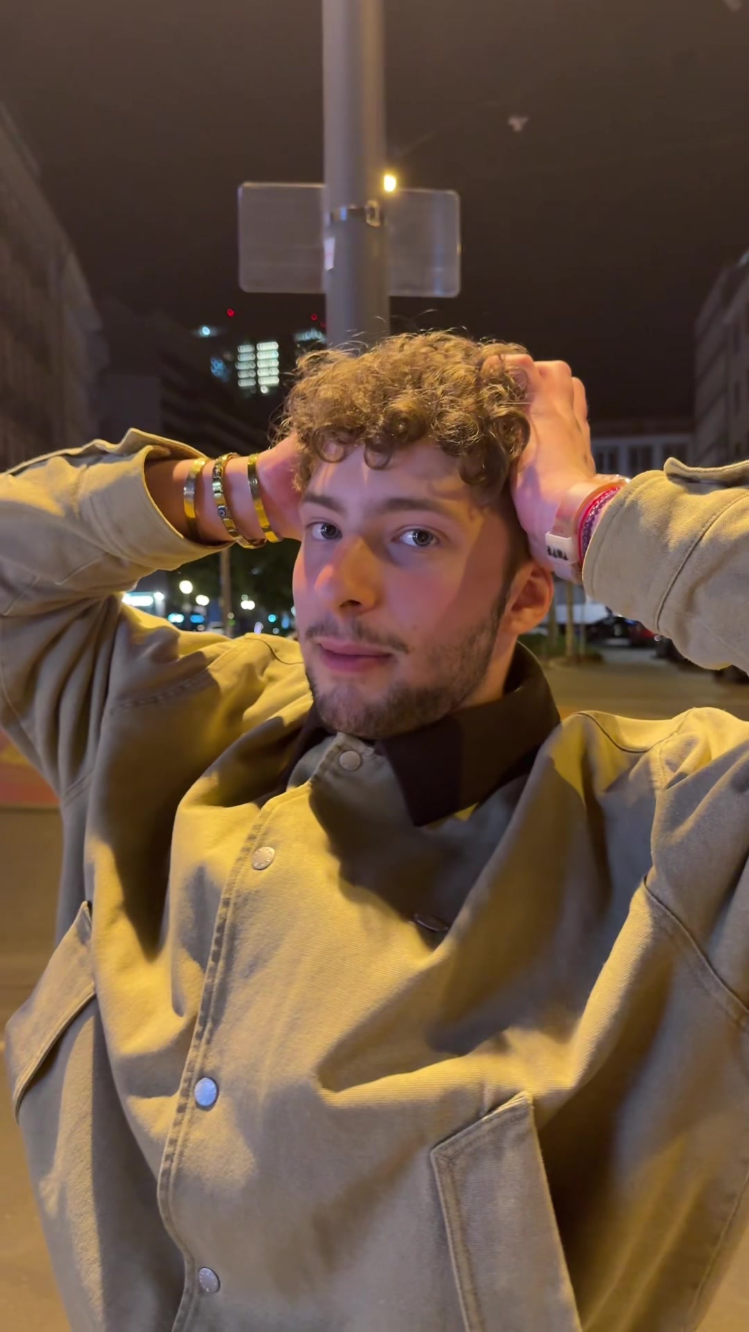 @theo 🦦