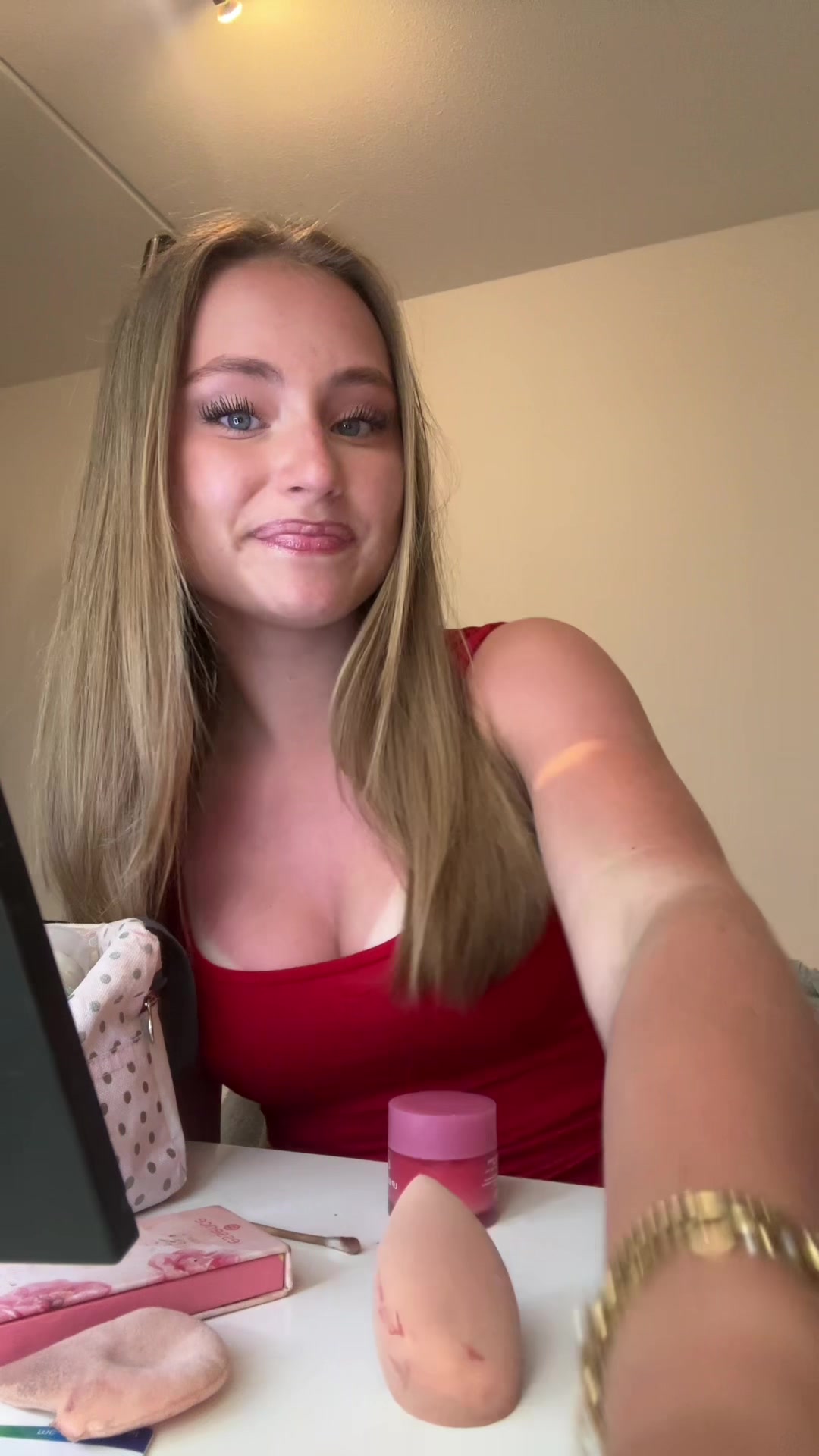 @isislinnemans