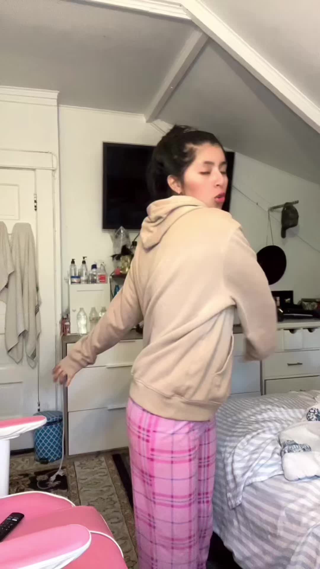 @niniveavila