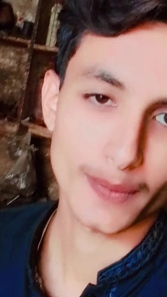 @𝒜𝓇𝓈𝓀𝒶𝓃 𝓂𝓊𝓰𝒽𝒶𝓁😁