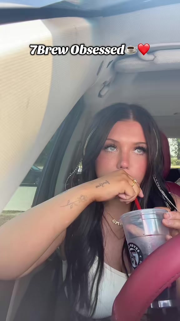 @𝐜𝐚𝐞𝐥𝐢𝐞 𝐥𝐚𝐧𝐠𝐬𝐭𝐨𝐧✩
