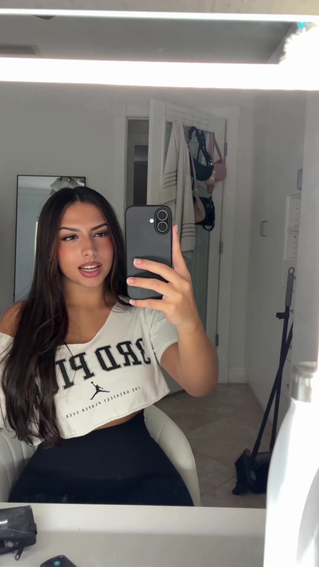 @𝓇𝑒𝒾𝓃𝒶
