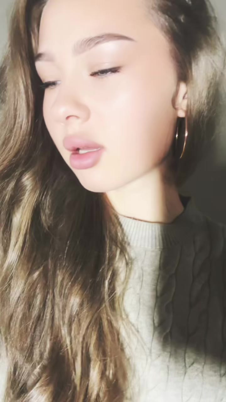 @𝓔𝓼𝓮𝓷𝓲𝔂𝓪