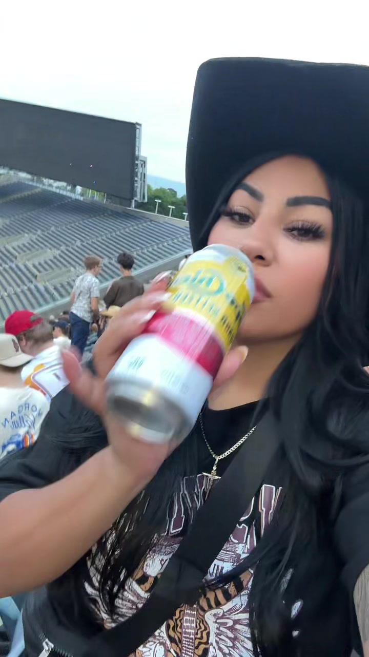 @nessanguyennn