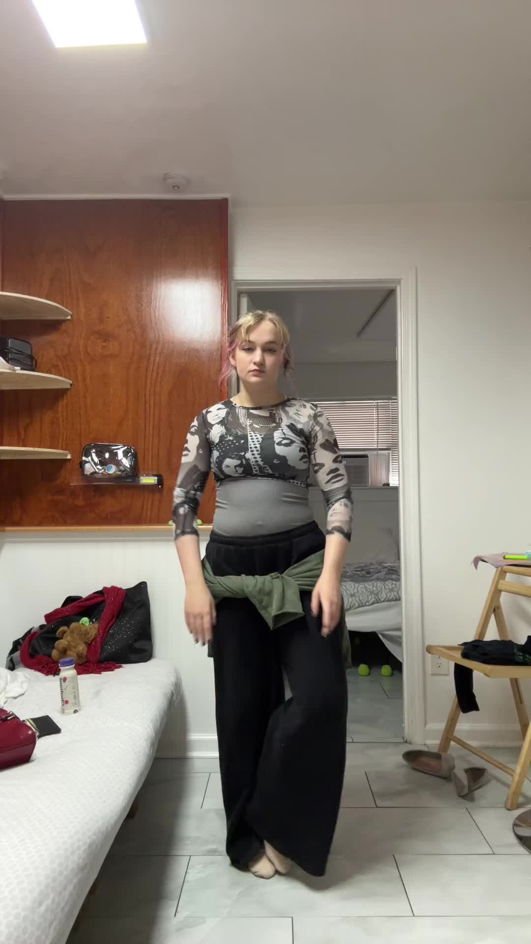 @L1N4&rsquo;S R00M