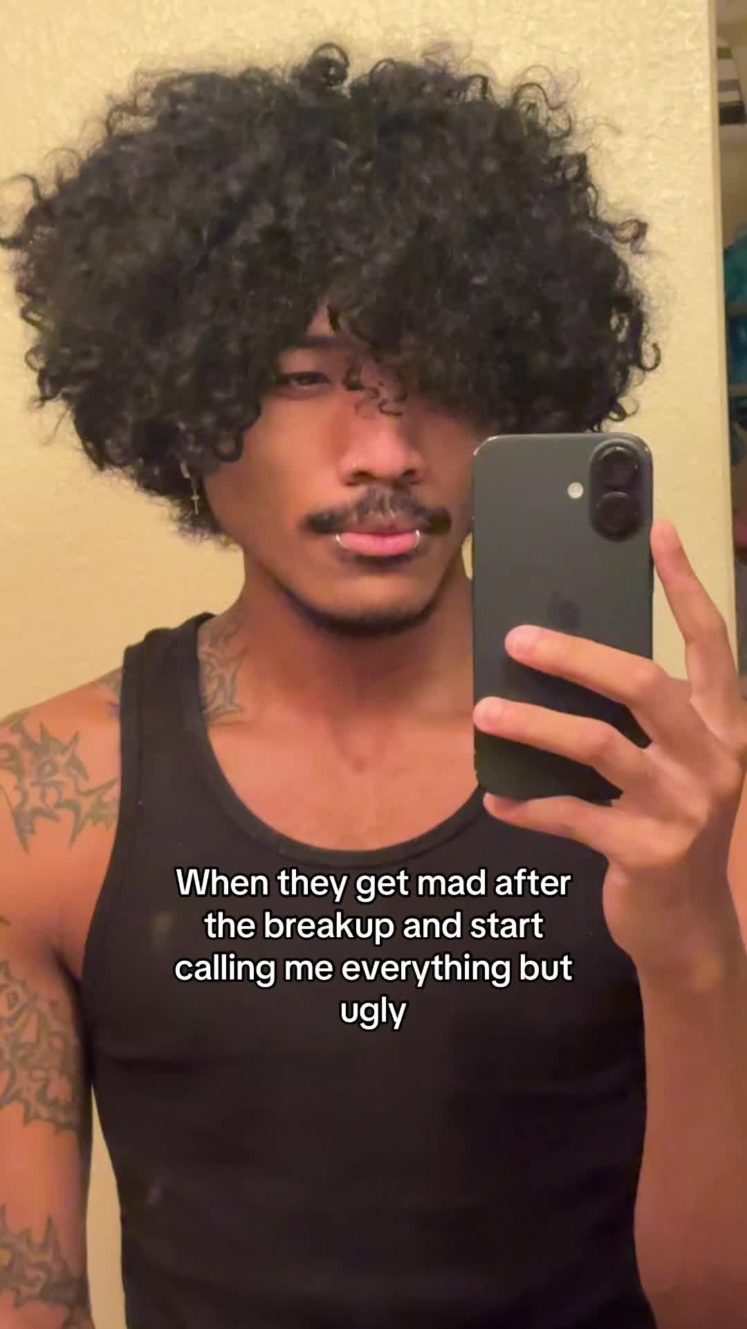 @️