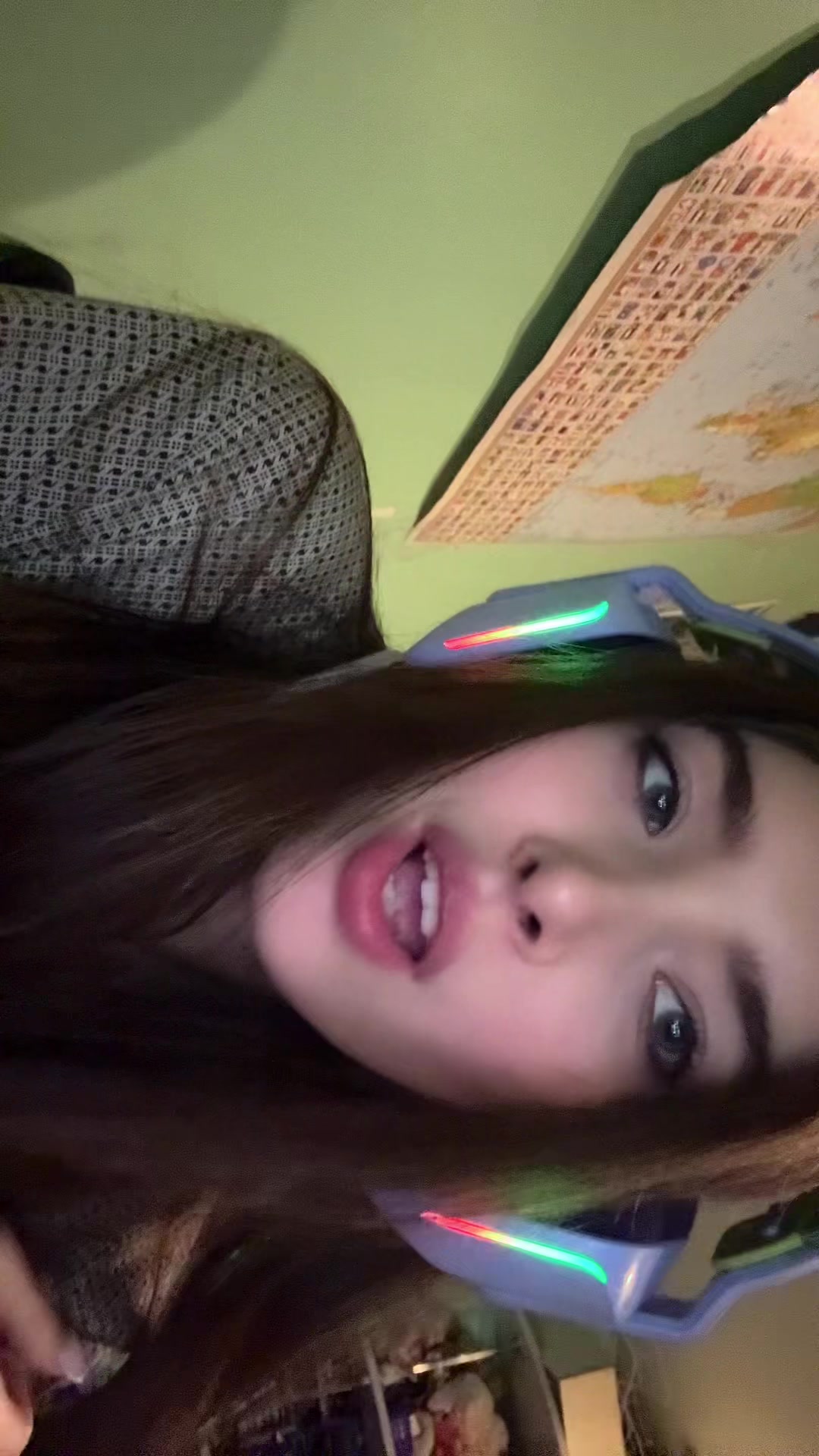@karolina