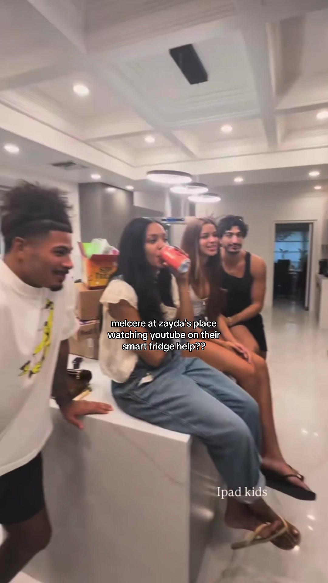@Zayda Updates 𝜗𝜚