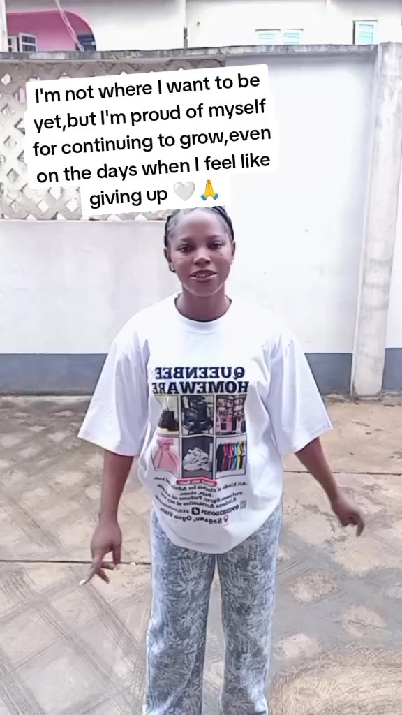 @QUEEN BEE HOMEWARES(sagamu)