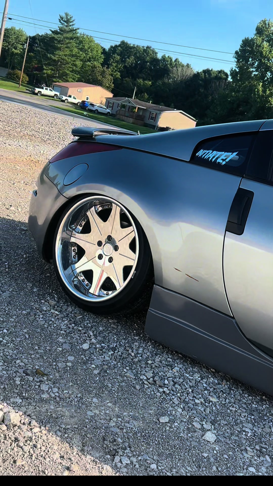 @Lowlow