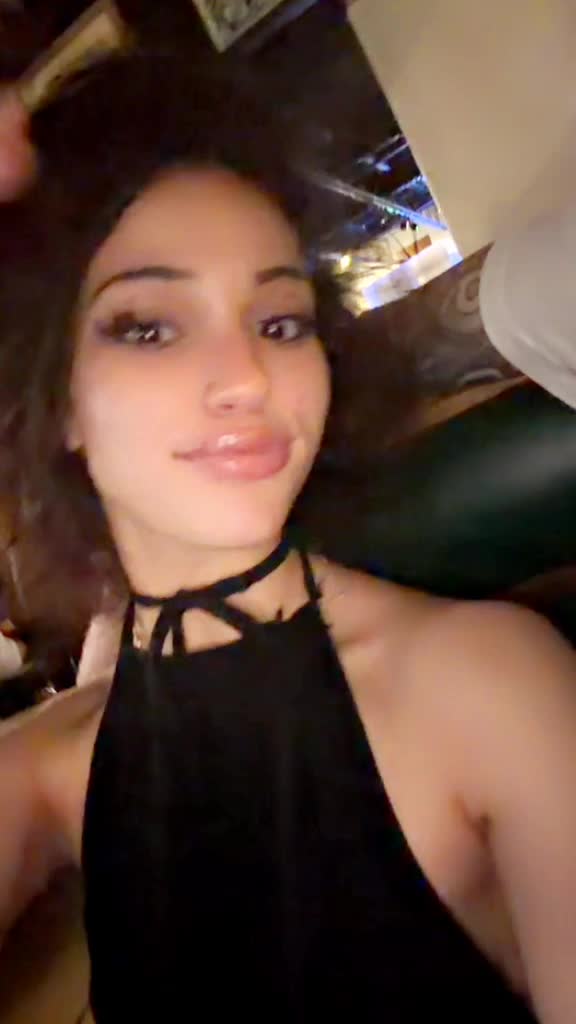 @Ayalien2