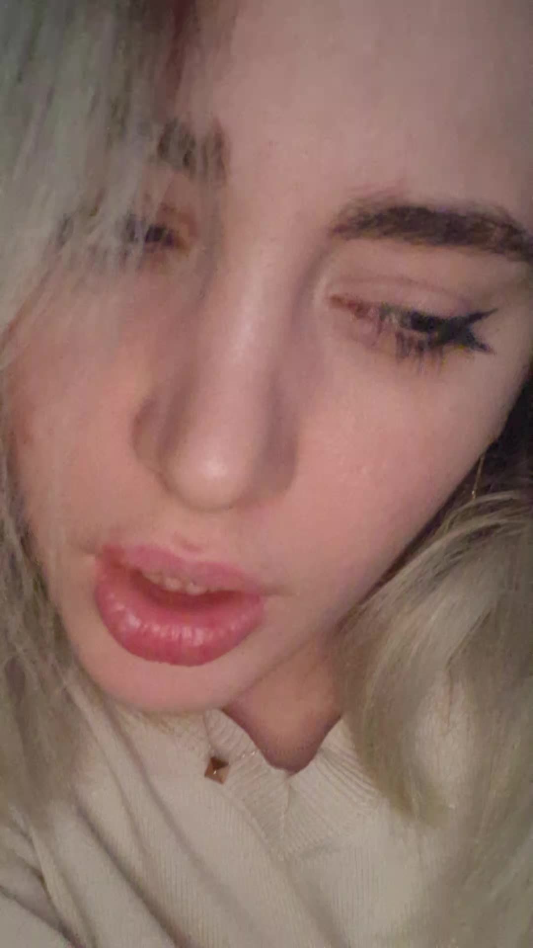 @evildayana