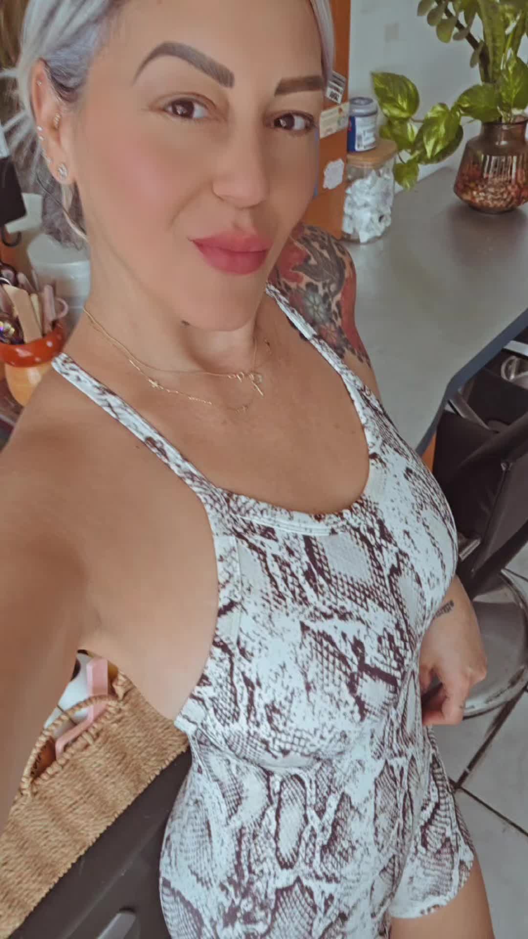 @Janet Collazo822🇵🇷 Boricua