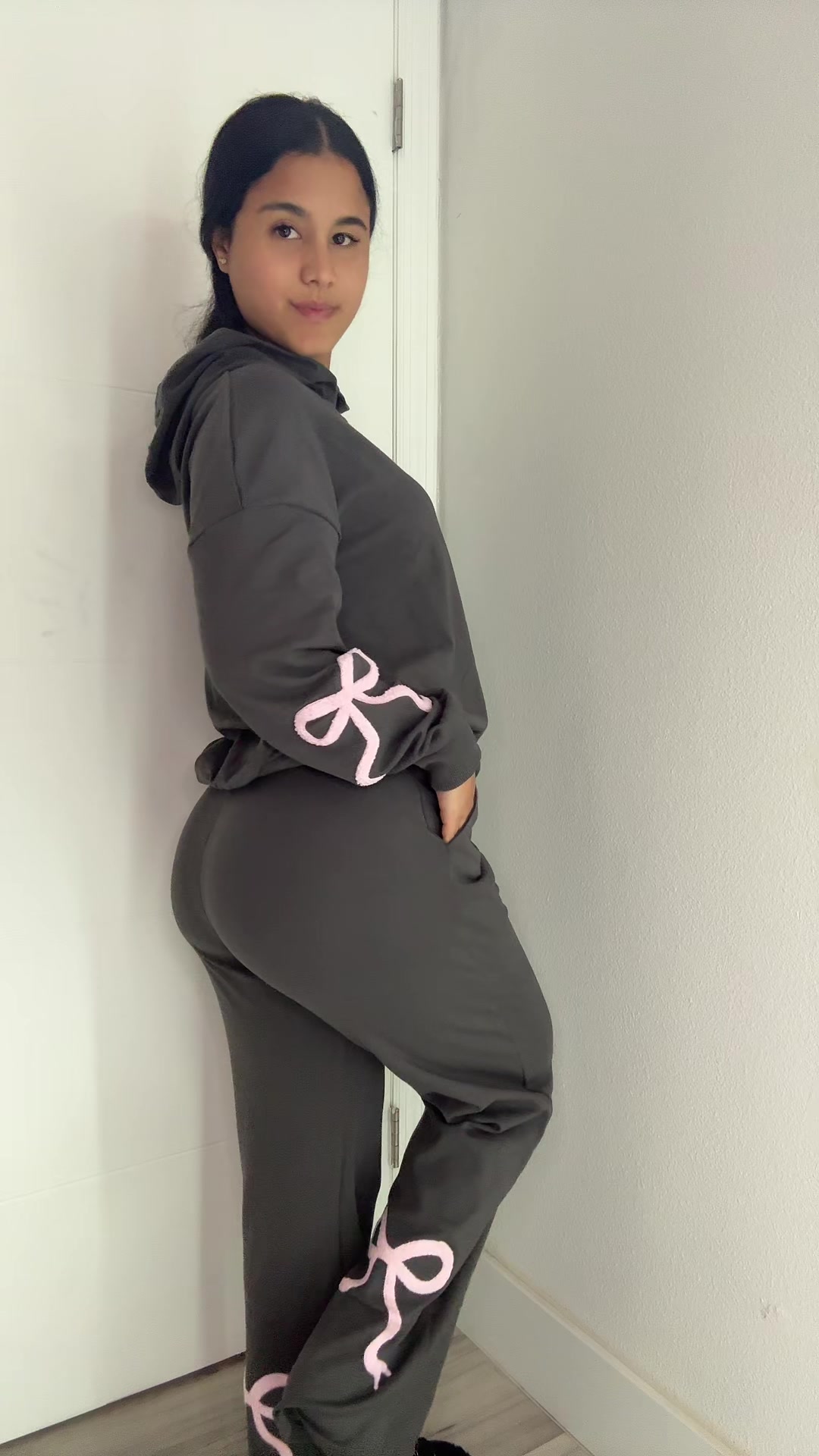 @Aliii