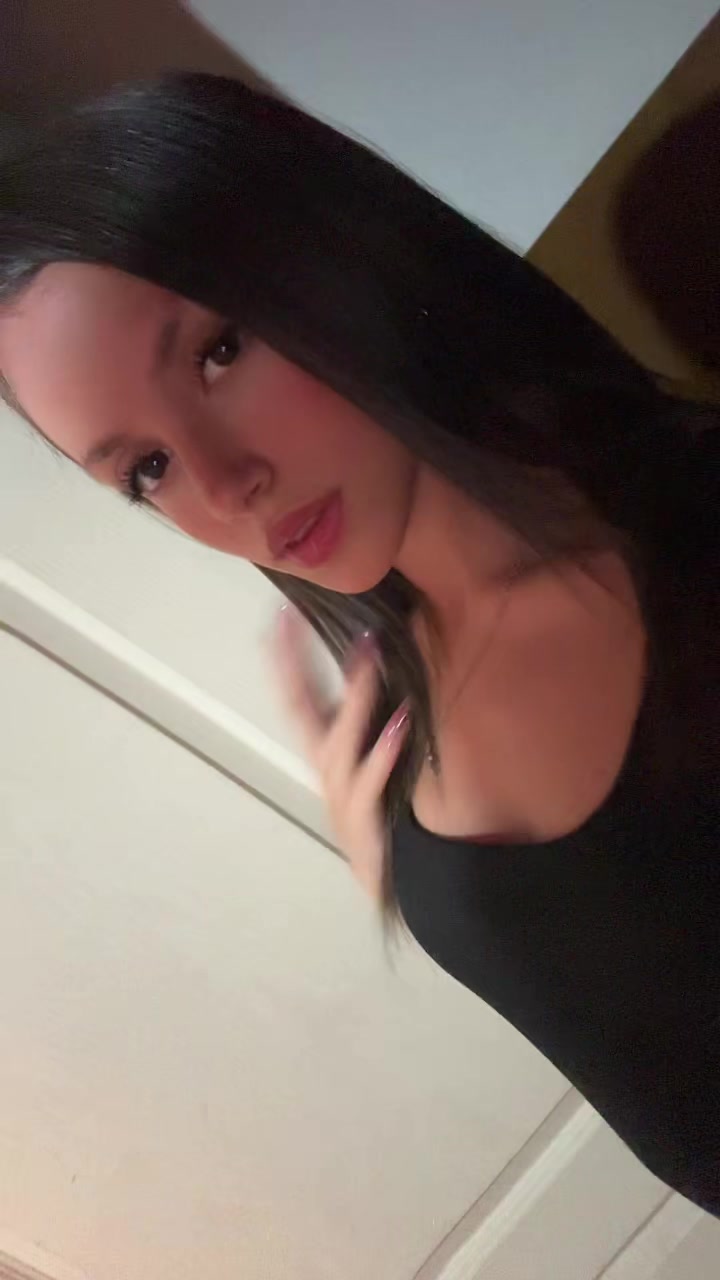 @𝓶𝓸𝓻𝓮