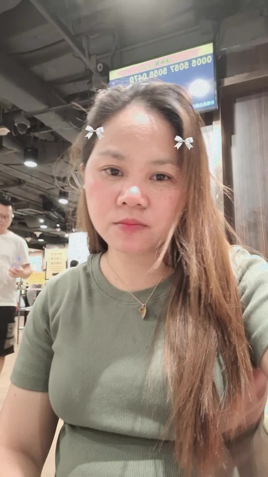 @lheslyn04