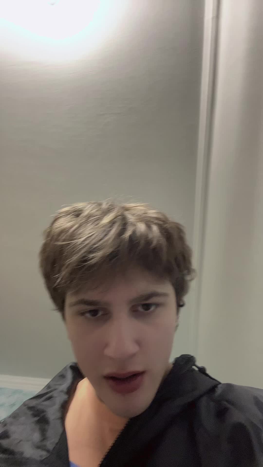 @Jovanny