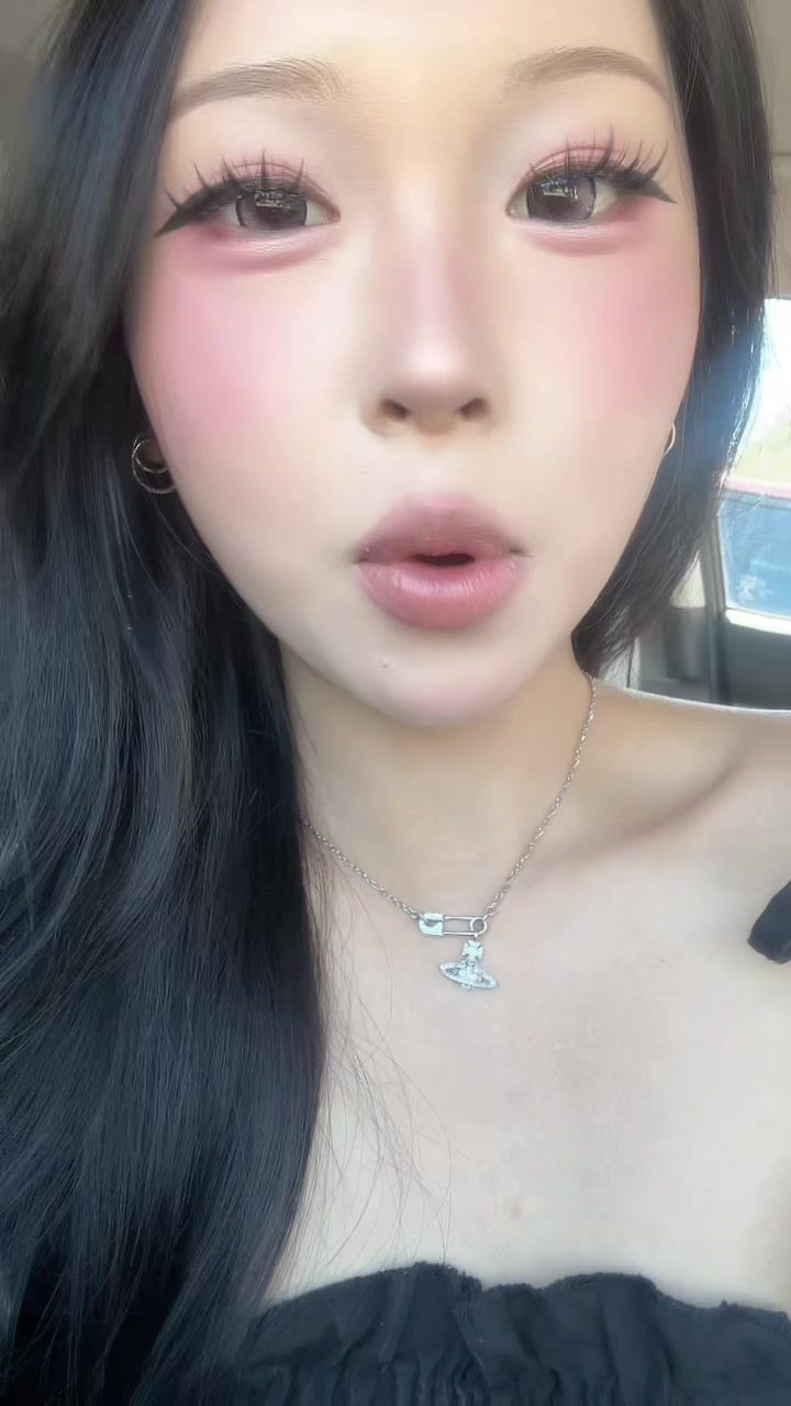 @ella
