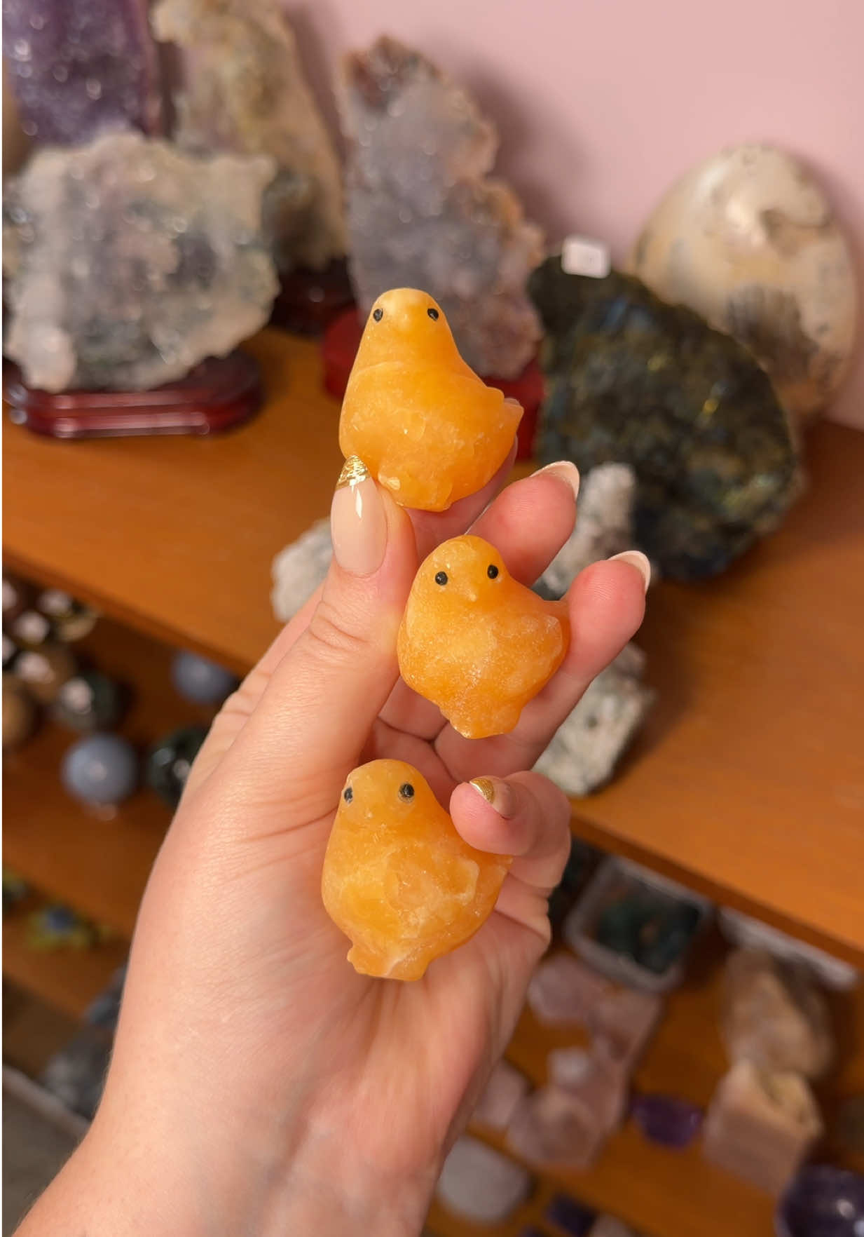 @beautiful aura crystals