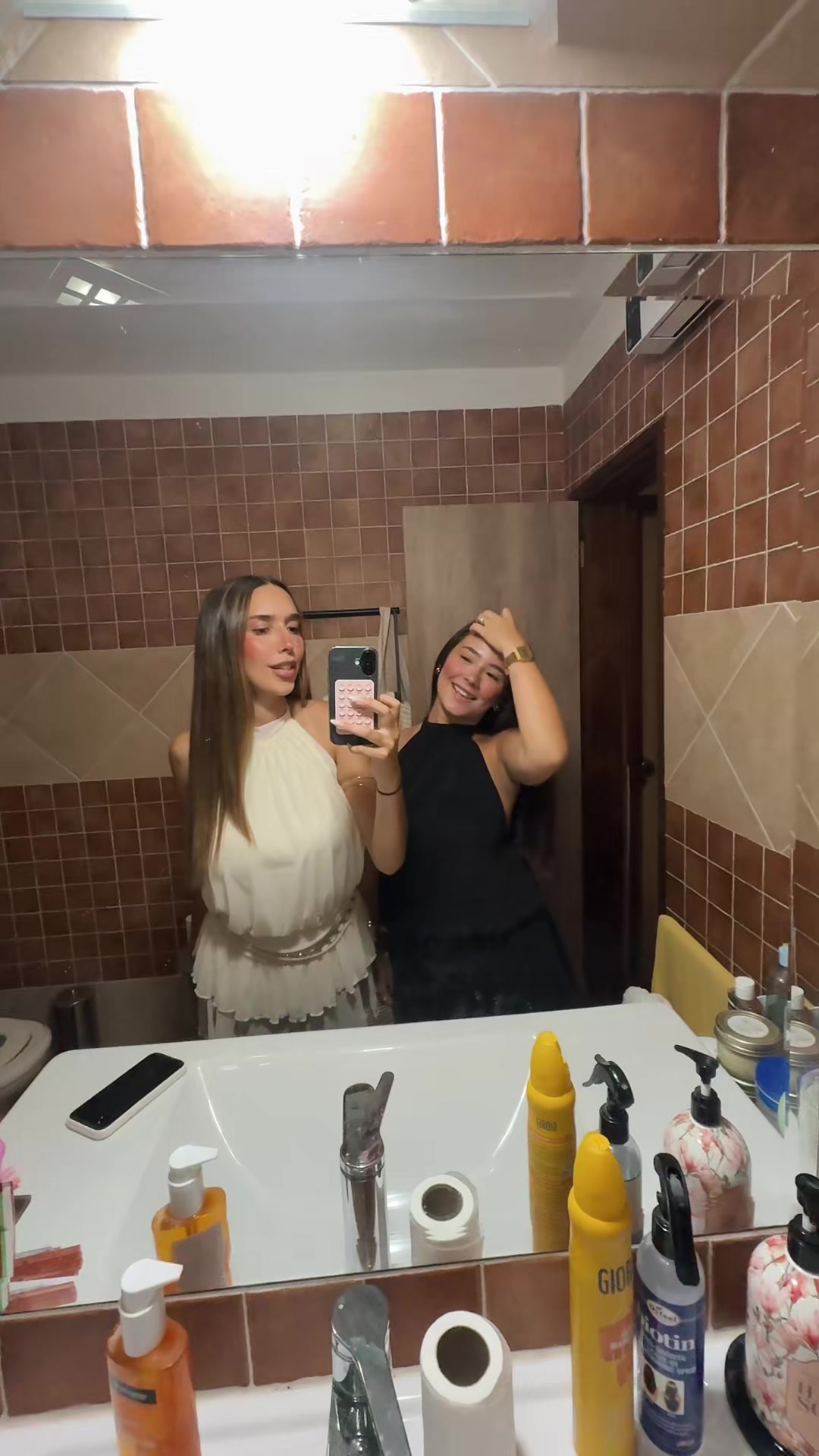 @leonora.teixeiraa_