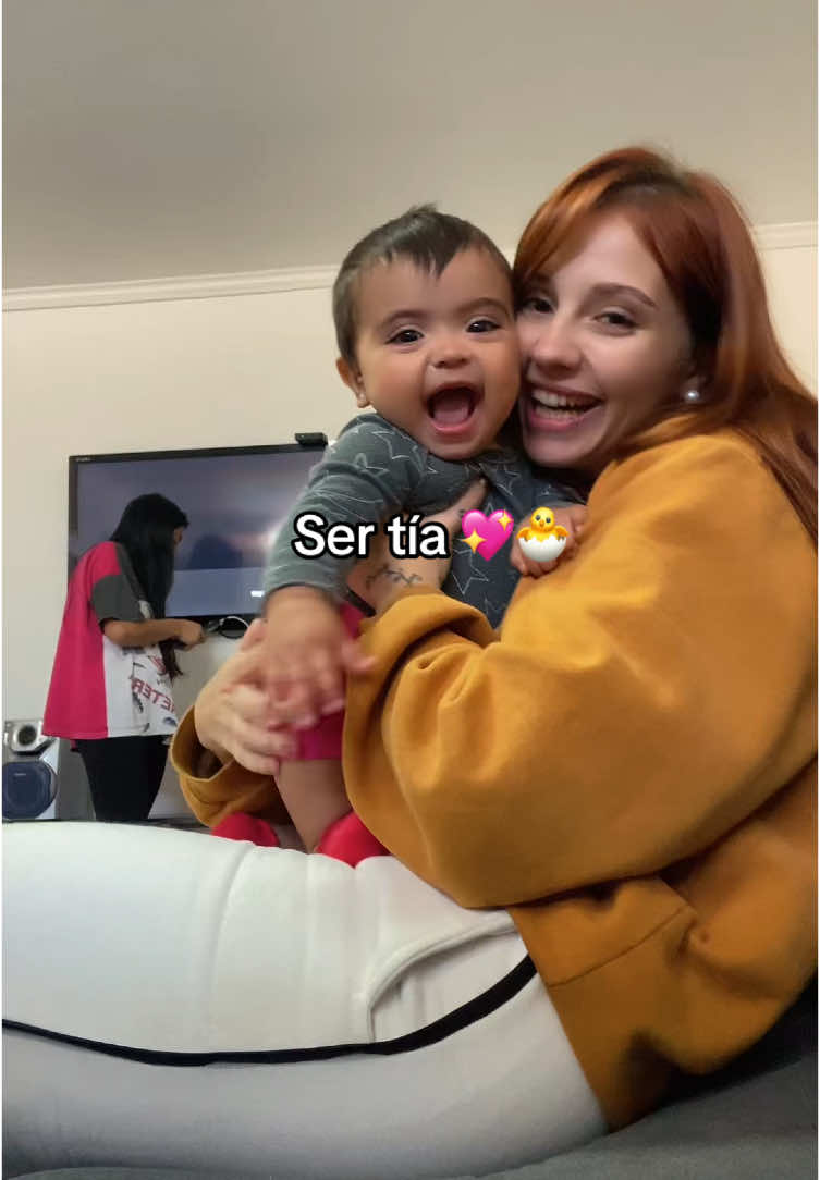 @Lourdesigz