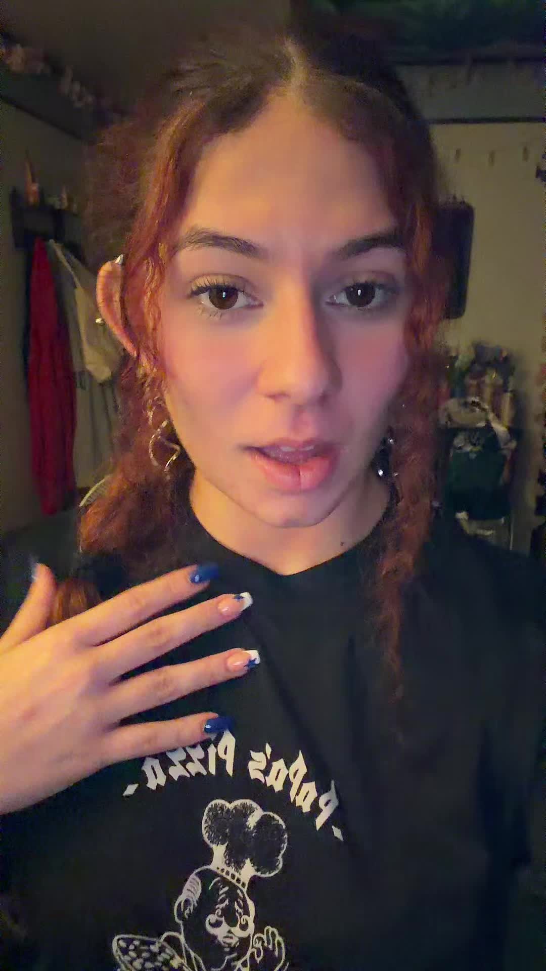 @Julianna