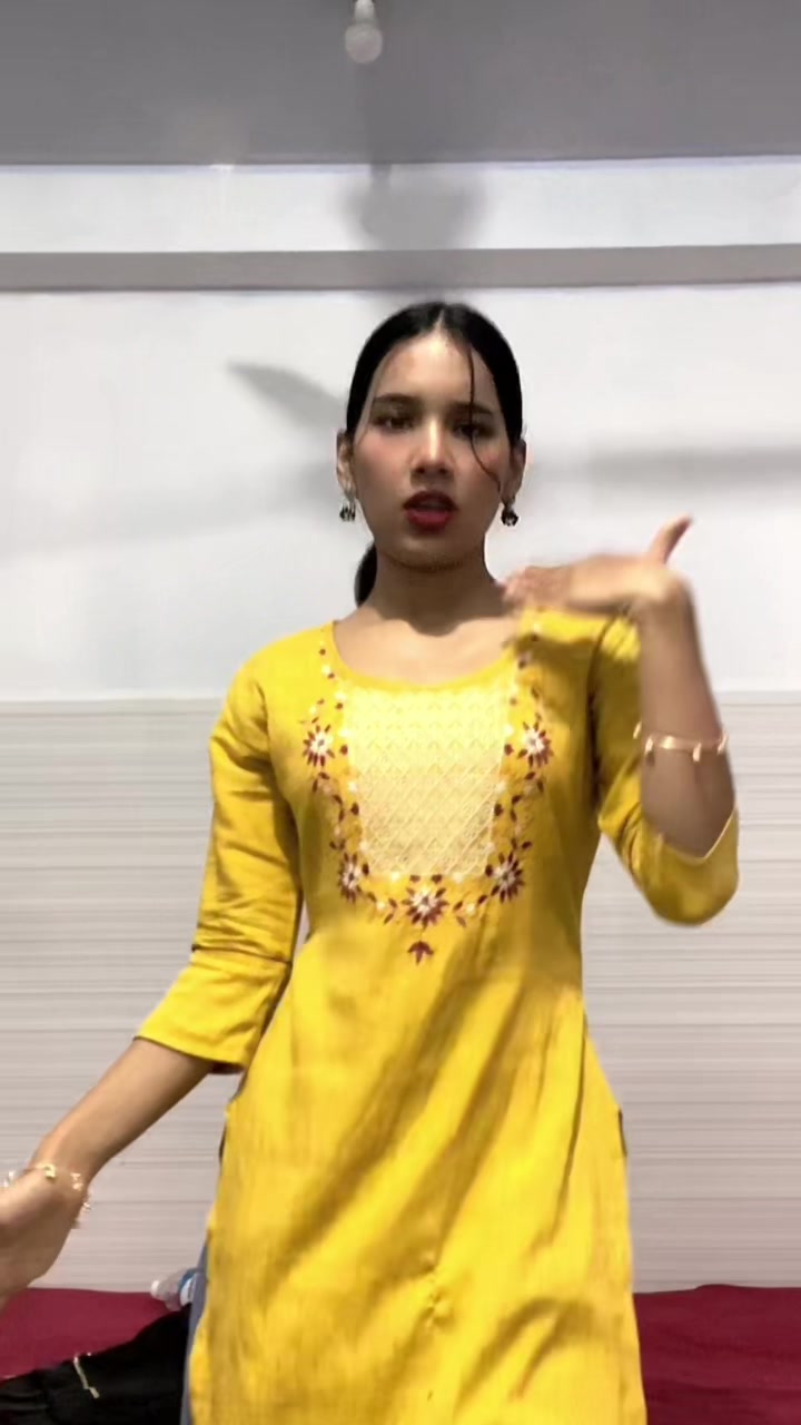 @जेशिका_गौतम