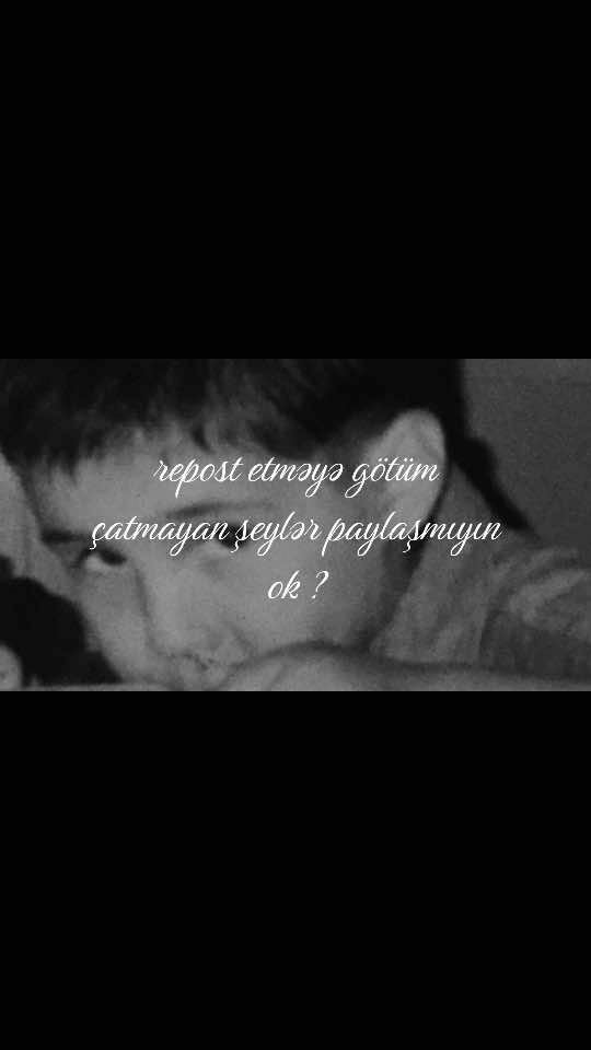 @E J