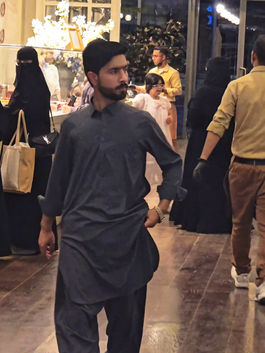 @ســـجـــَـــــاد خــانـــ