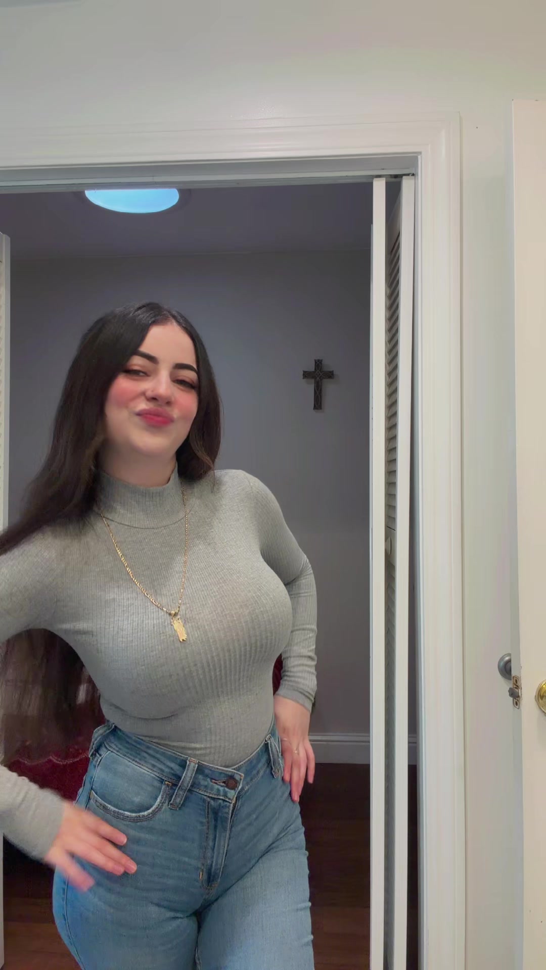 @Selena Moreno