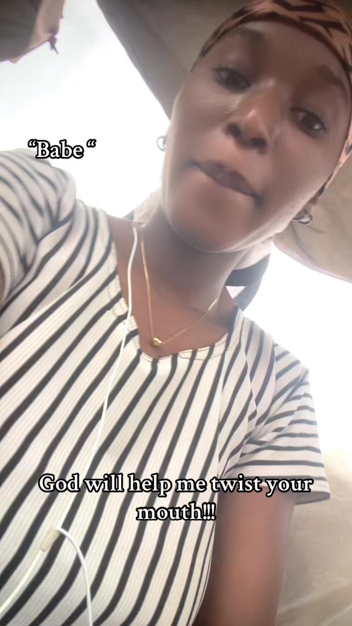 @ellybelly