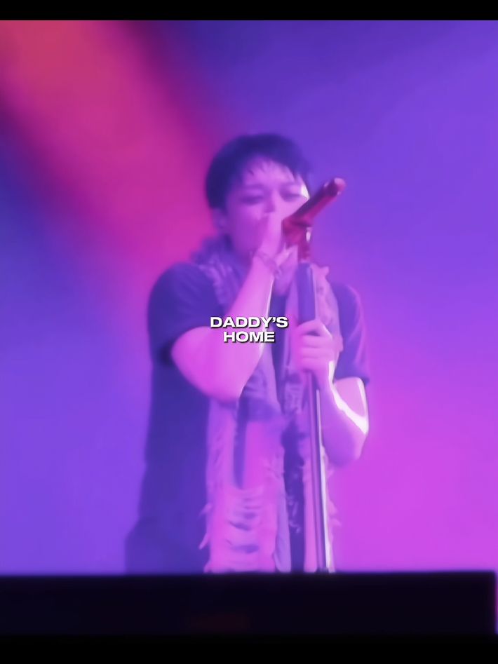@iKONICS CLUB