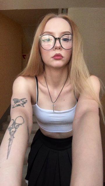 @Николь