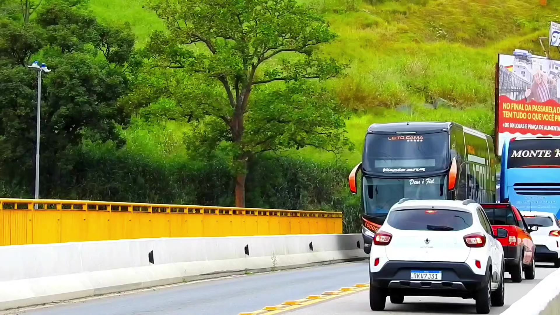 @ᴇᴅɪʟꜱᴏɴ ᴠɪᴅᴇᴏ ʙᴜꜱ🚍